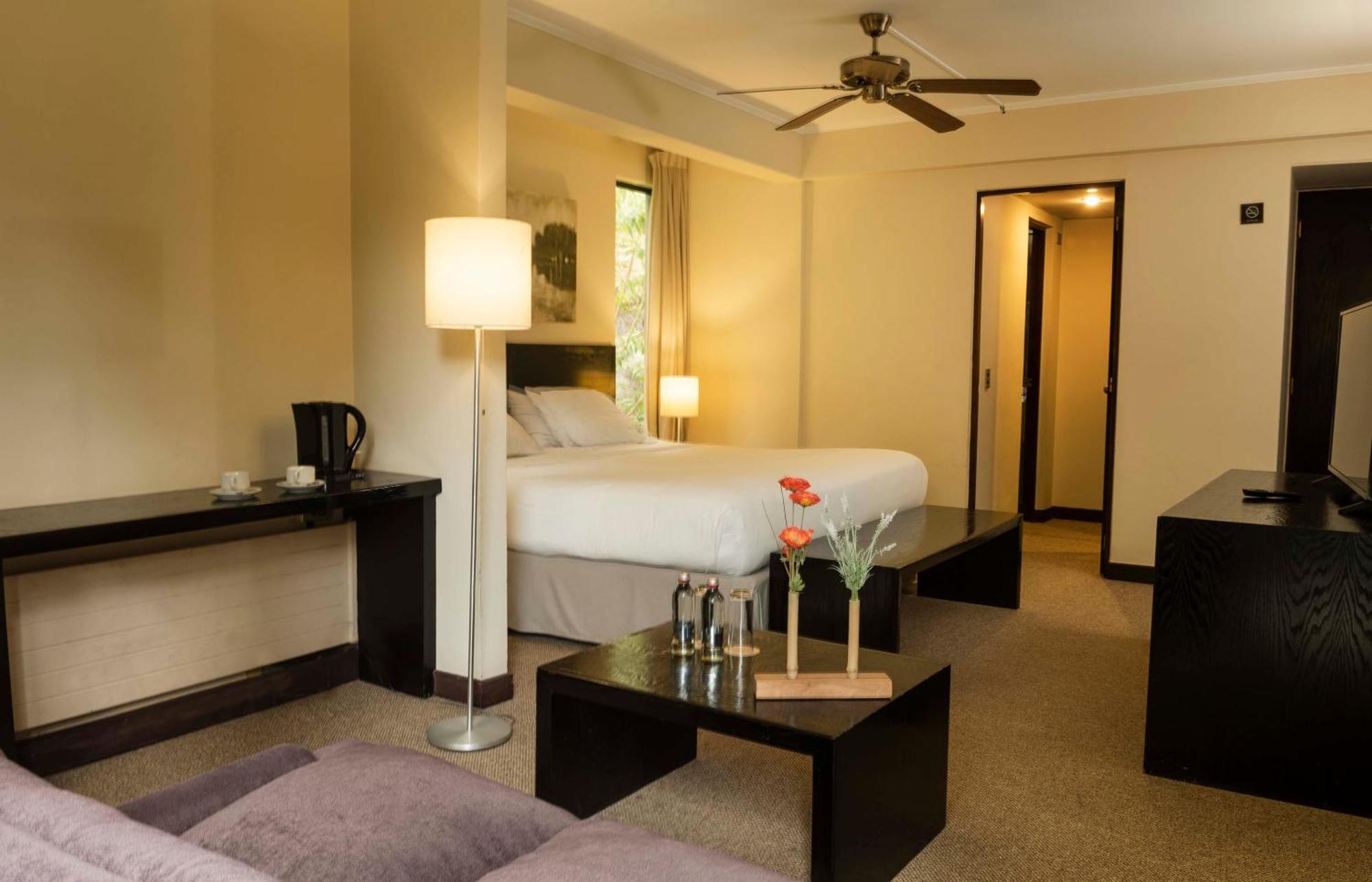 Hotel Bosque De Renaca Винья-дель-Мар Экстерьер фото